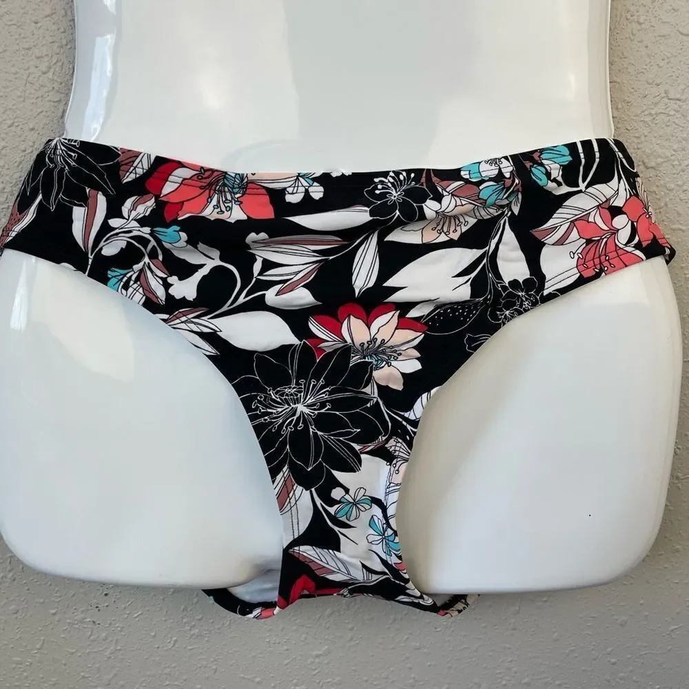 NWT Kenneth Cole Swim Bottoms Size L